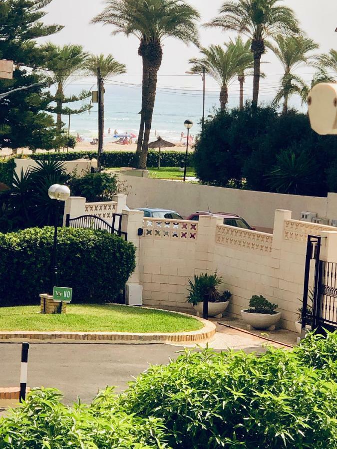 Apartamentos Lunamar El Campello Buitenkant foto